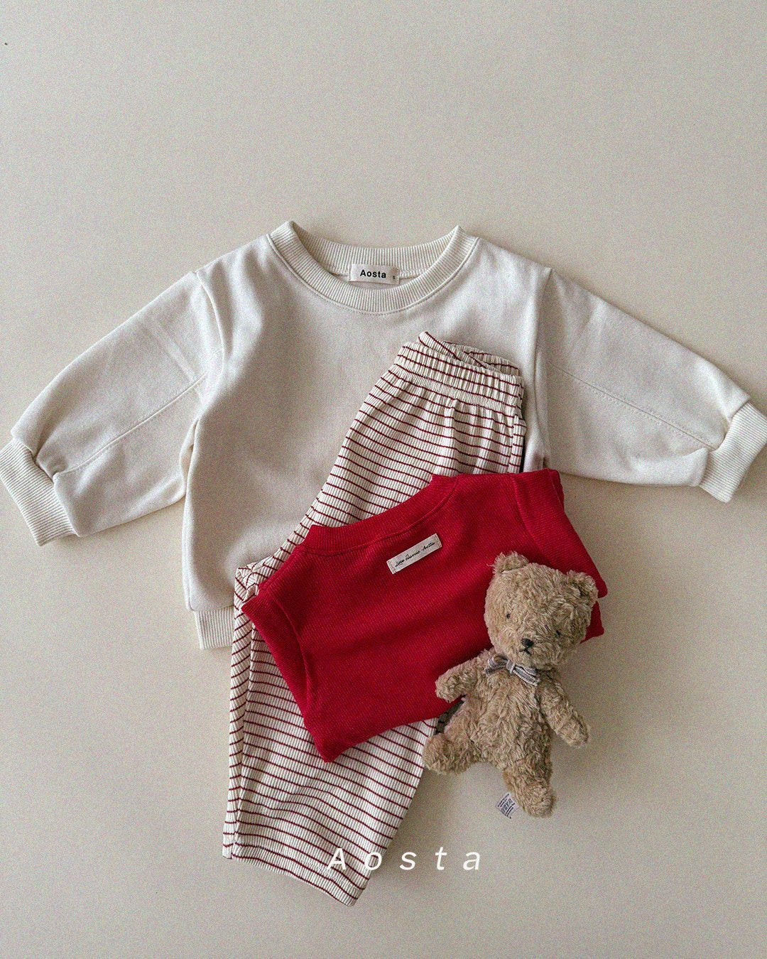 [PRE-ORDER] Daily Sweatshirts