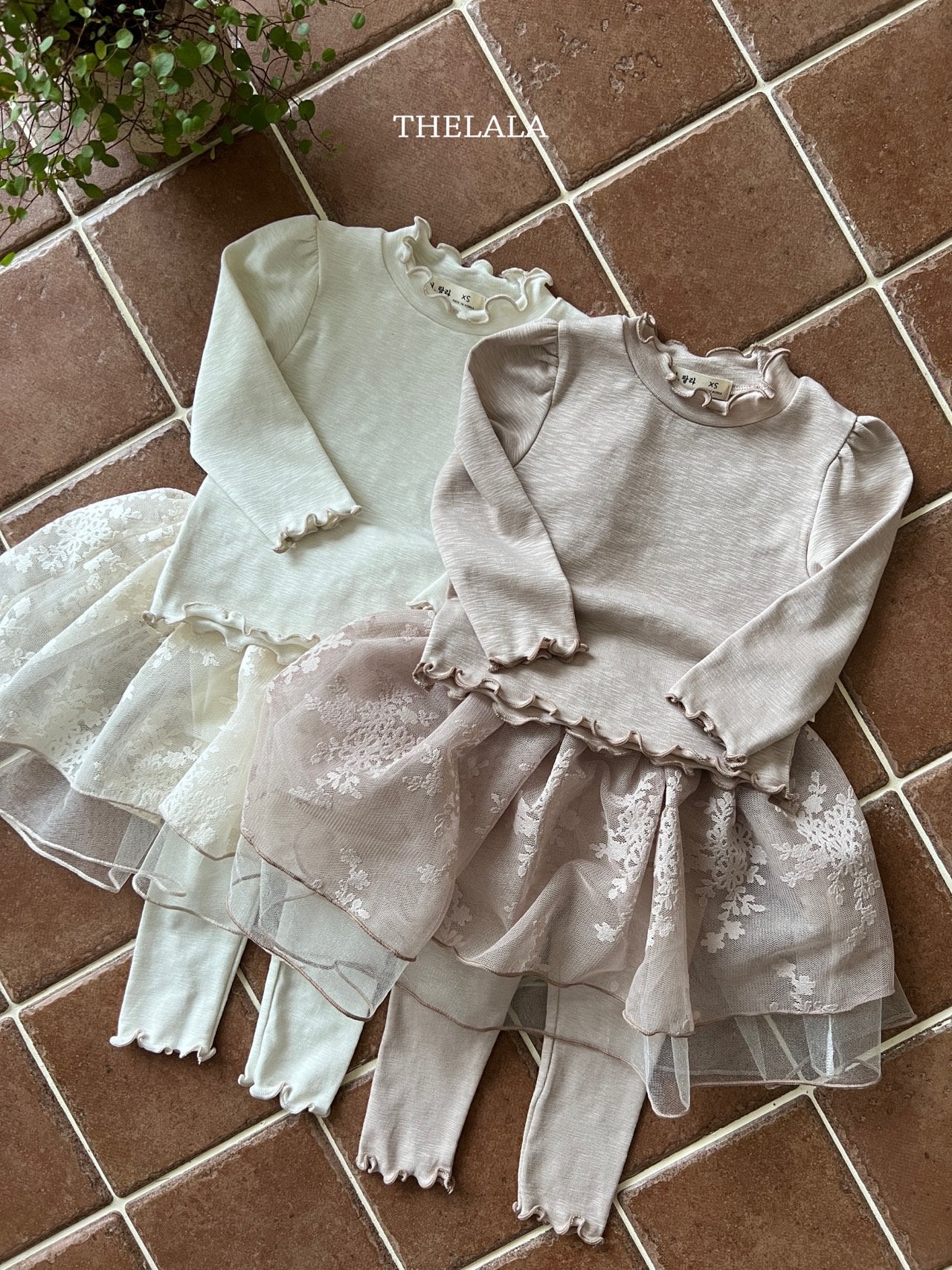 [PRE-ORDER] Milky Skirts Leggings