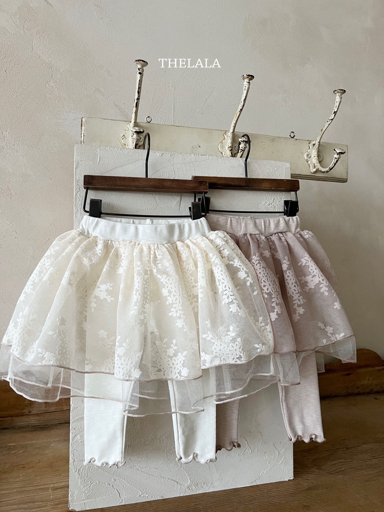 [PRE-ORDER] Milky Skirts Leggings