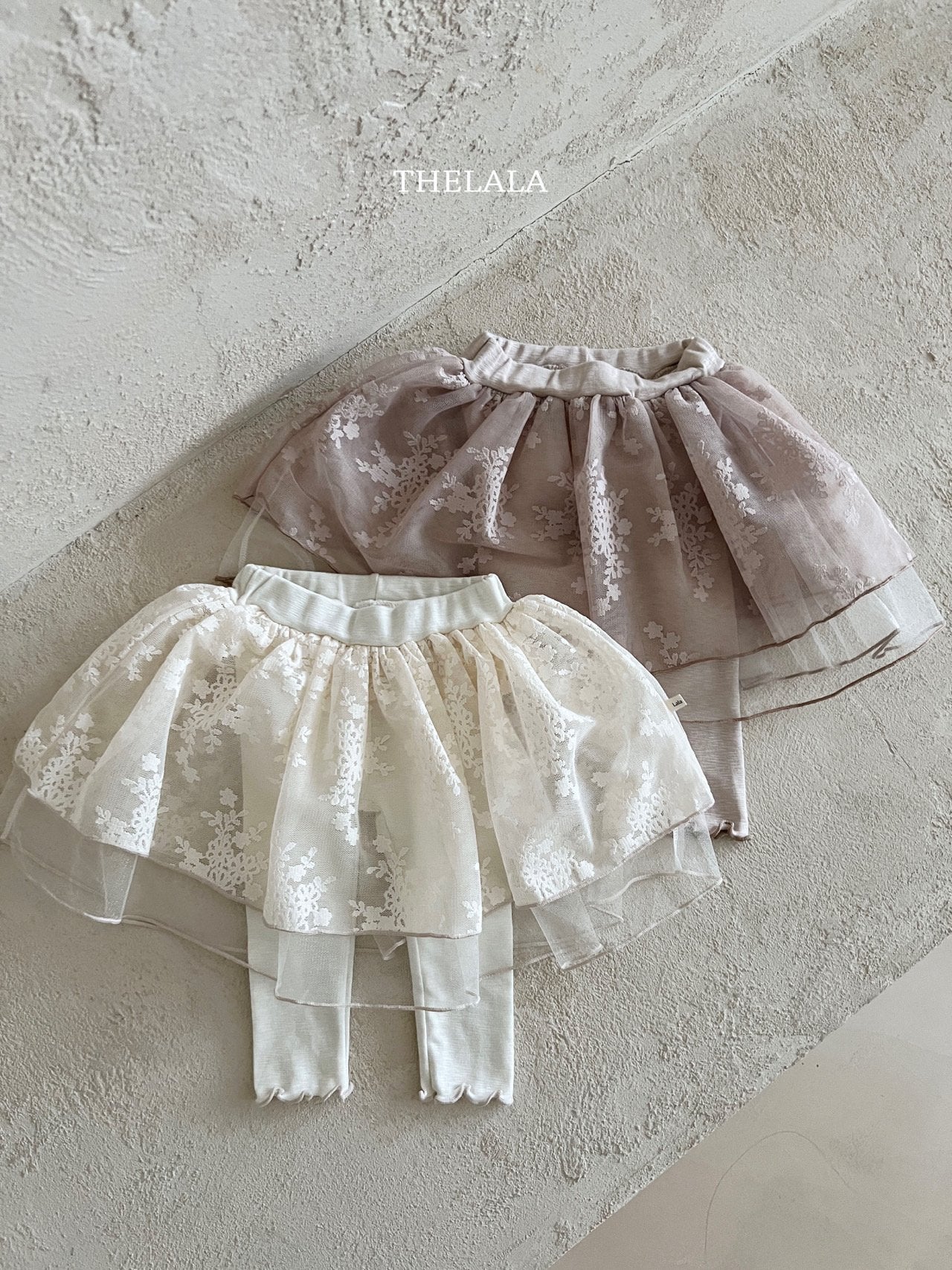 [PRE-ORDER] Milky Skirts Leggings