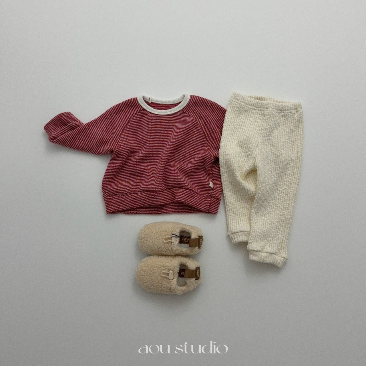 [PRE-ORDER] Haru Round Sweatshirts