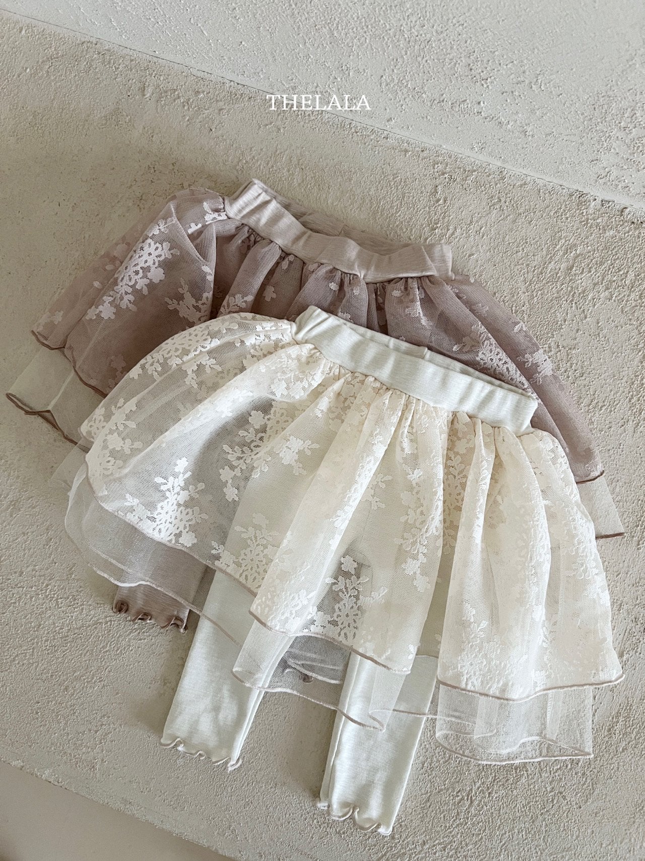 [PRE-ORDER] Milky Skirts Leggings