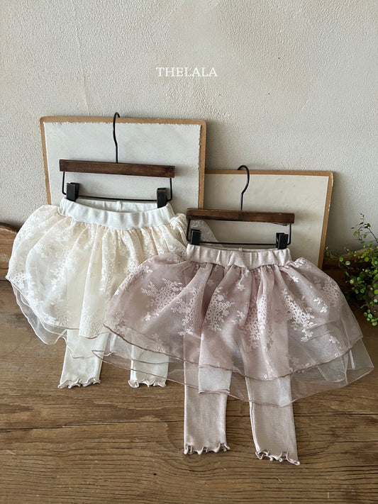 [PRE-ORDER] Milky Skirts Leggings
