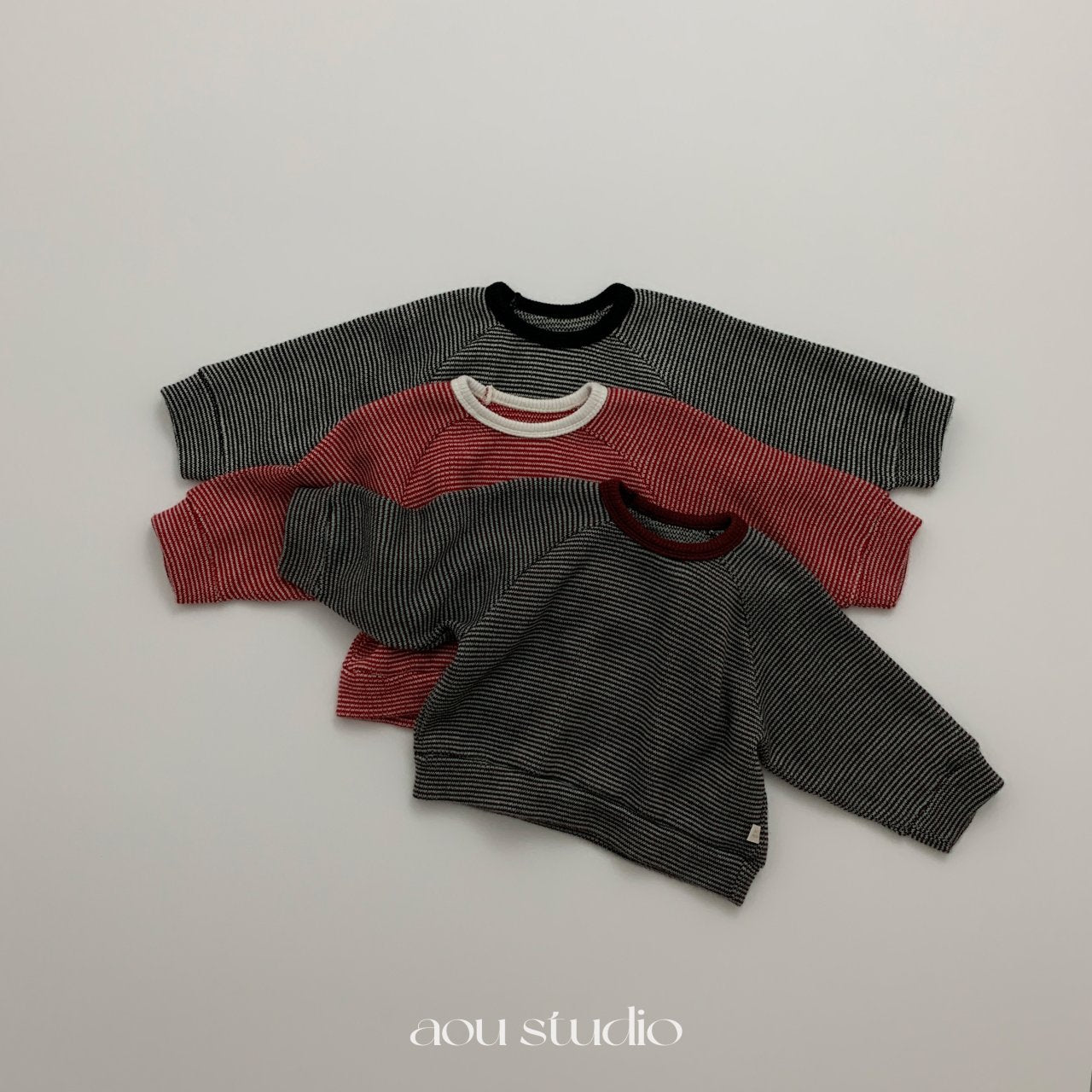 [PRE-ORDER] Haru Round Sweatshirts