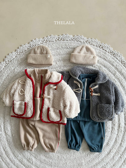 [PRE-ORDER] Fluffy Jacket