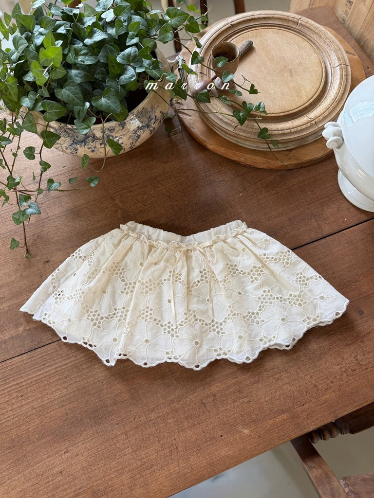[PRE-ORDER] Lilac Skirts