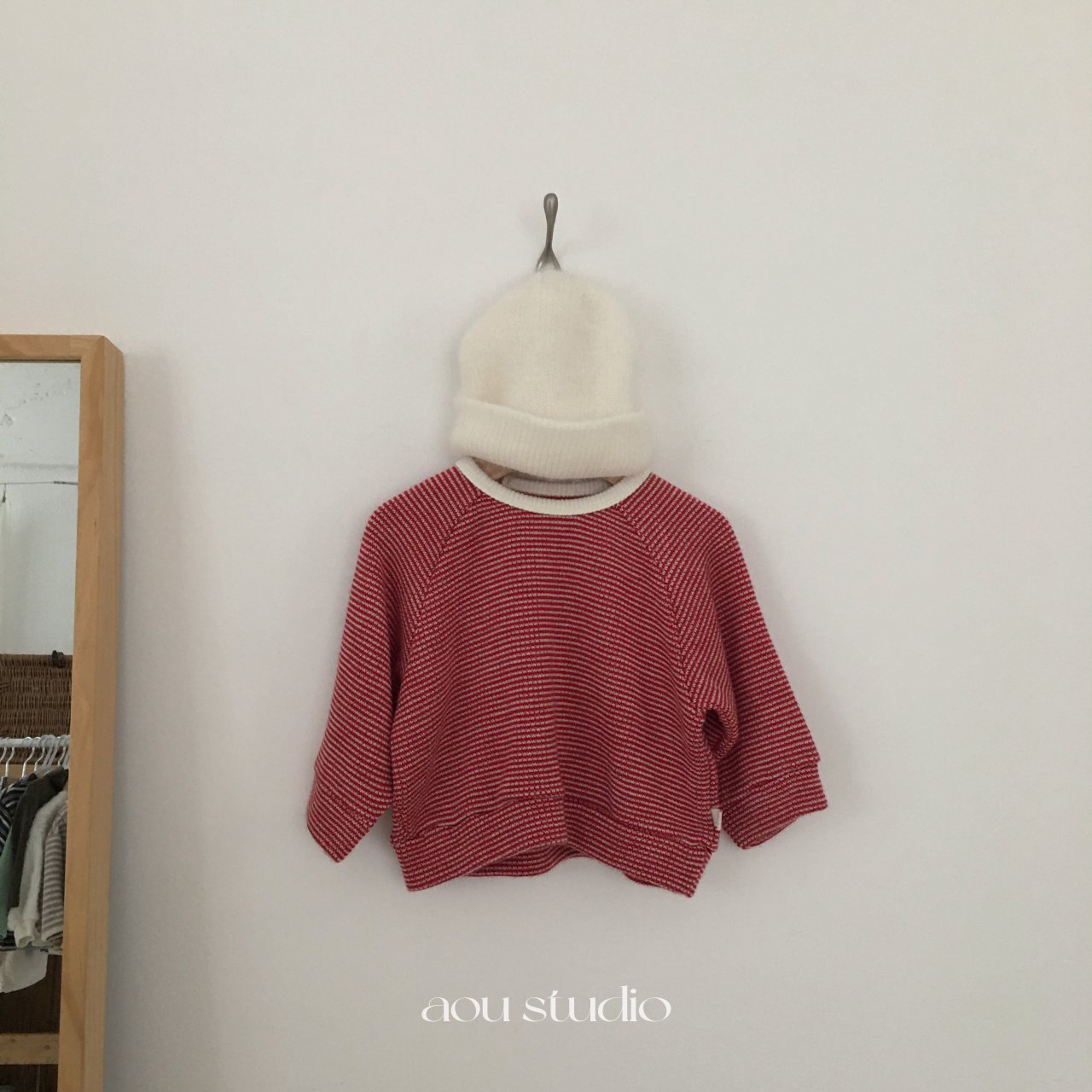 [PRE-ORDER] Haru Round Sweatshirts