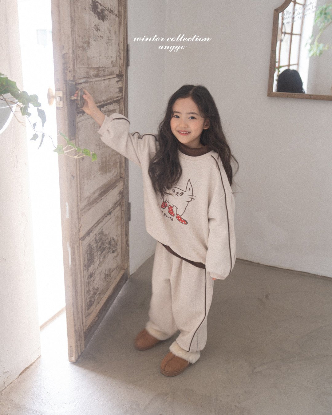 [PRE-ORDER] Line Sweatshirts