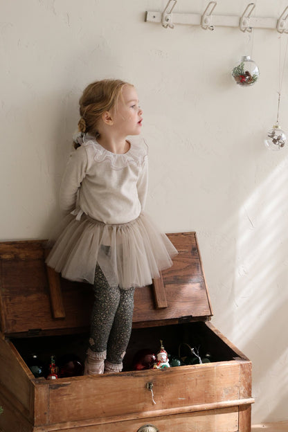 [PRE-ORDER] Evelyn T-Shirts