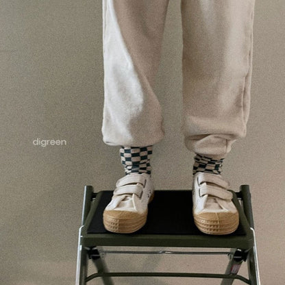 [PRE-ORDER] Checkerboard Socks Set