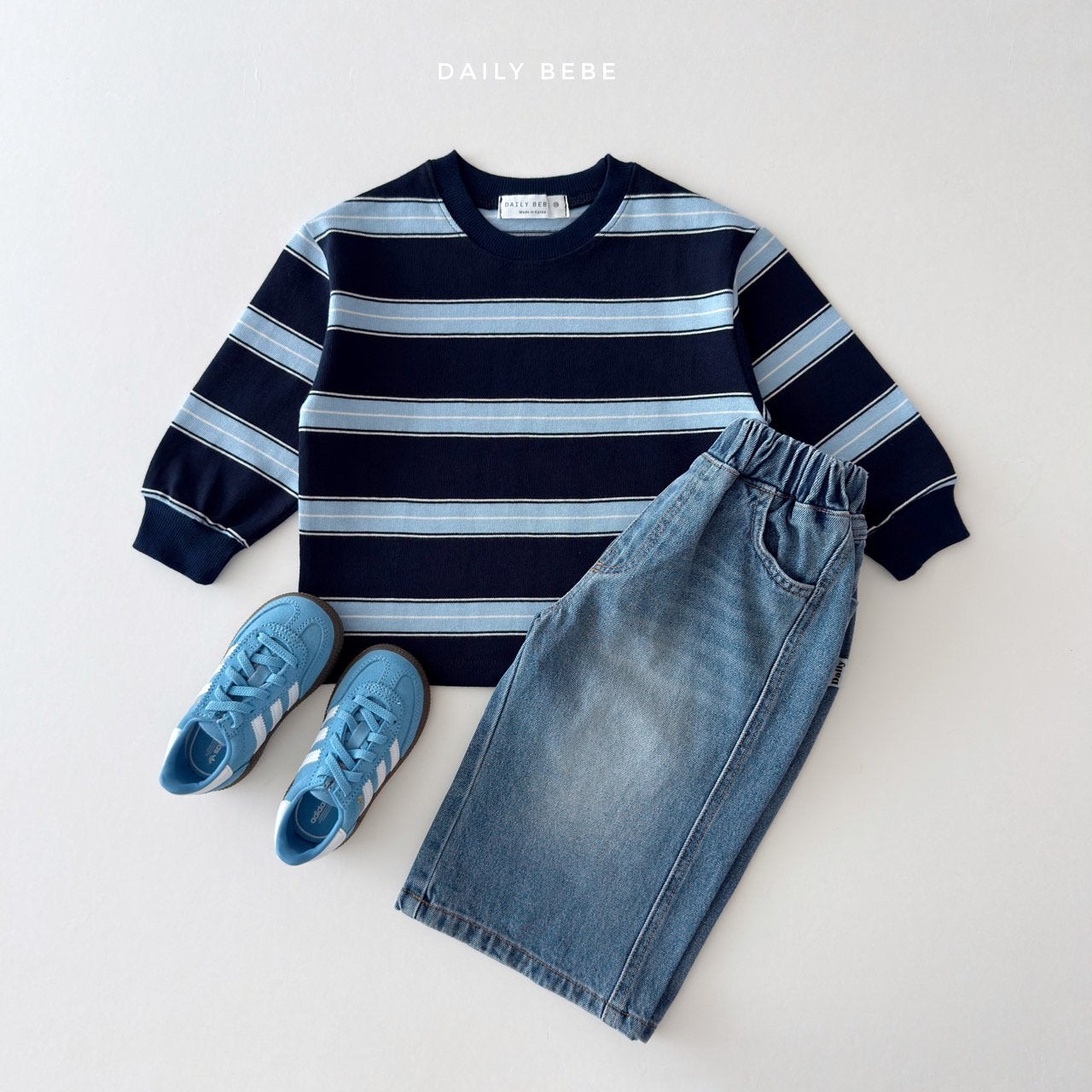 [PRE-ORDER] You & Me Sweatshirts