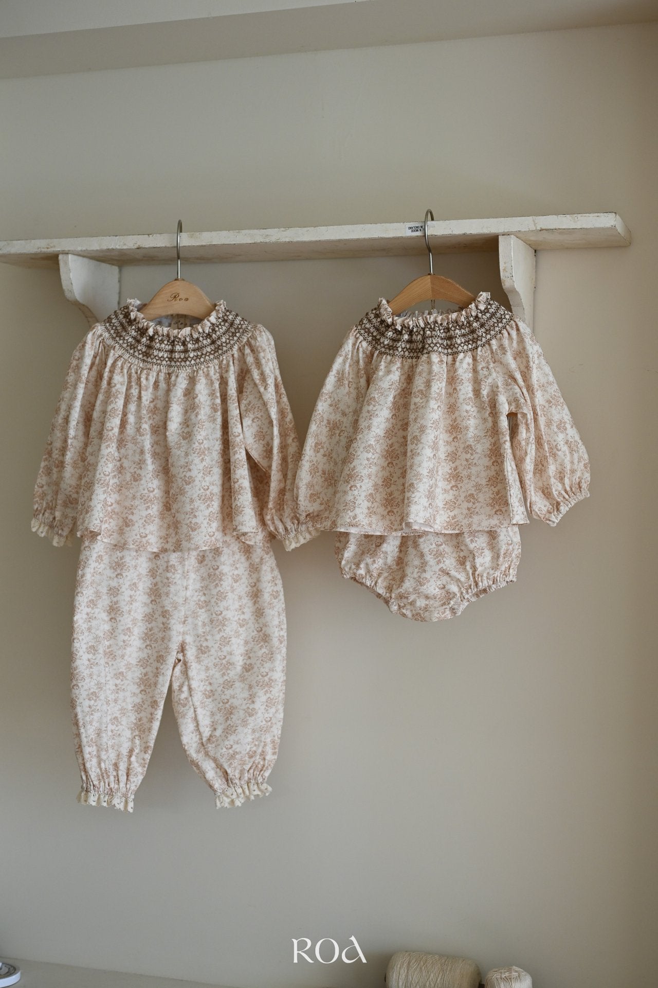 [PRE-ORDER] Vely Top Bottom Set
