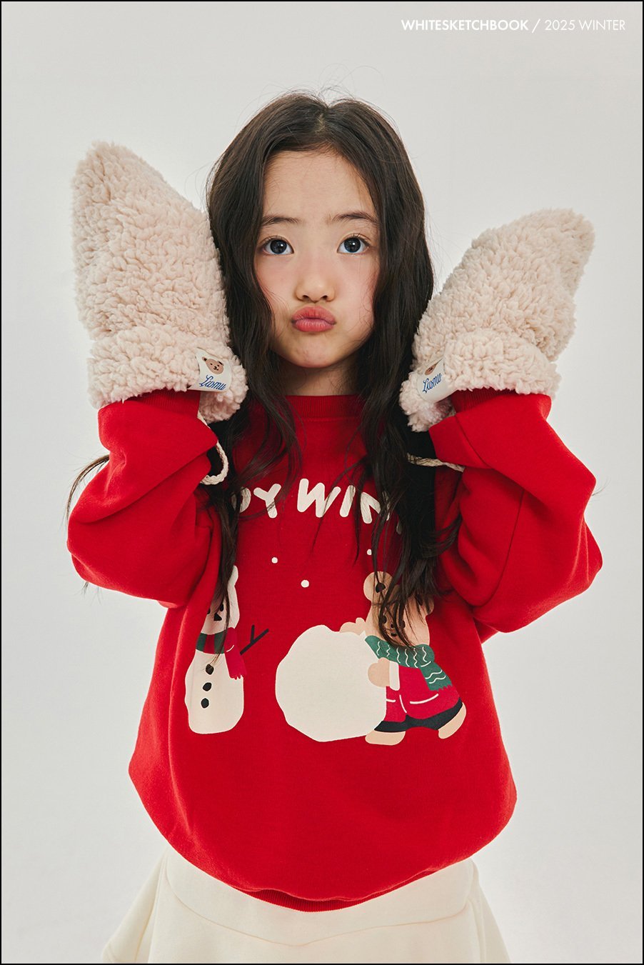 [PRE-ORDER] Happy Winter Sweatshirts