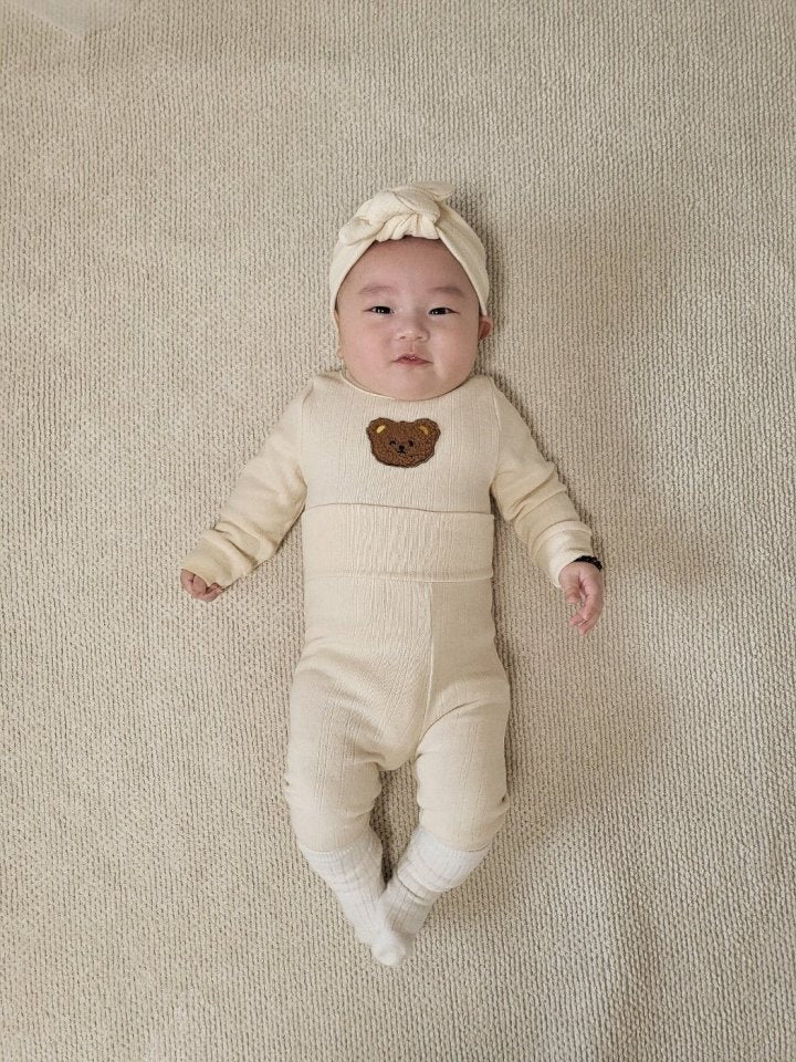 [PRE-ORDER] Arche Bear Body Suit + Leggings + Hair Band Set