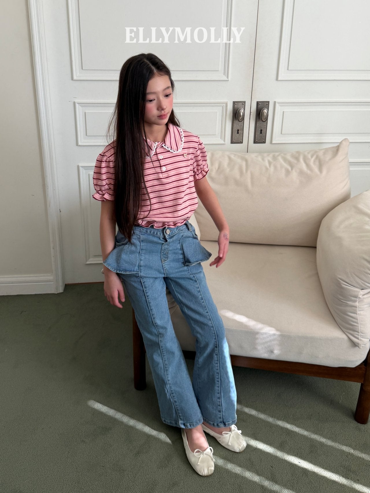 [PRE-ORDER] Curling Collar Frill T-Shirts