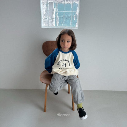 [PRE-ORDER] Growing Sweatshirts