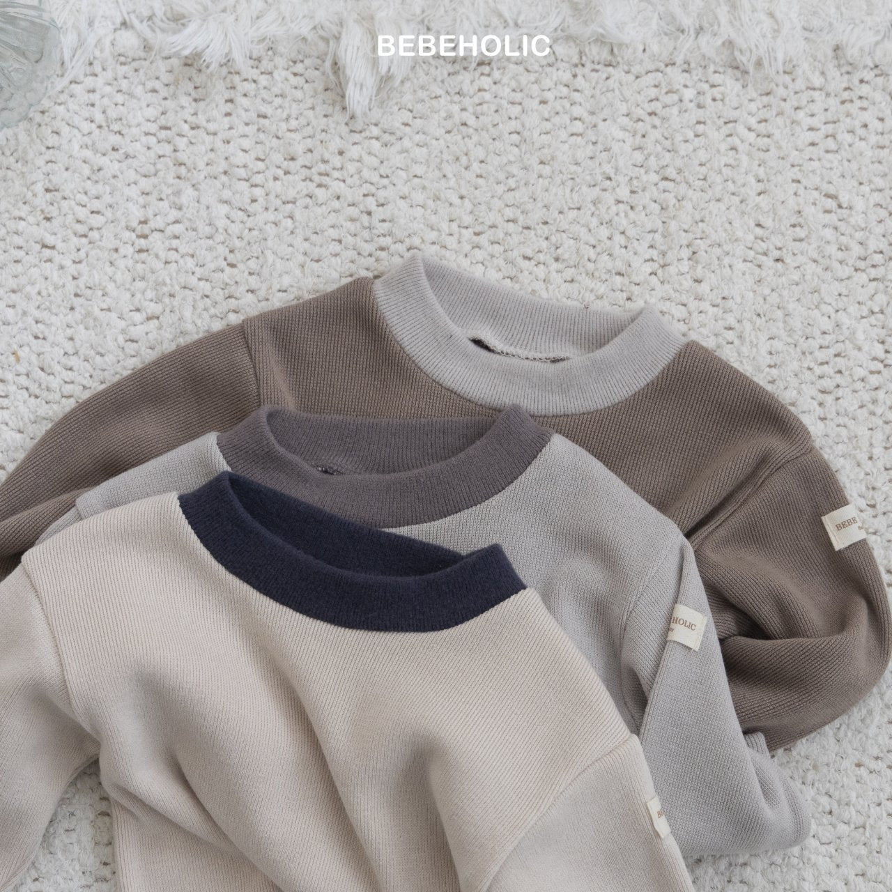 [PRE-ORDER] Rookie Layered Turtleneck T-Shirts