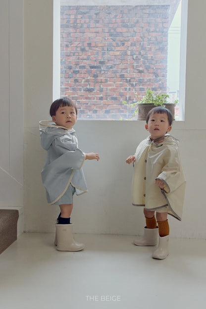 [PRE-ORDER] Poncho Raincoat