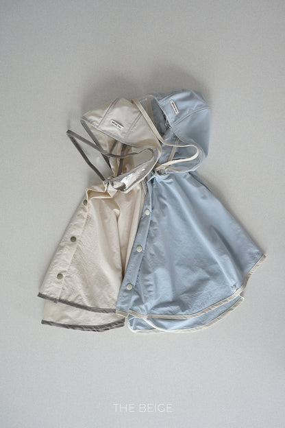 [PRE-ORDER] Poncho Raincoat