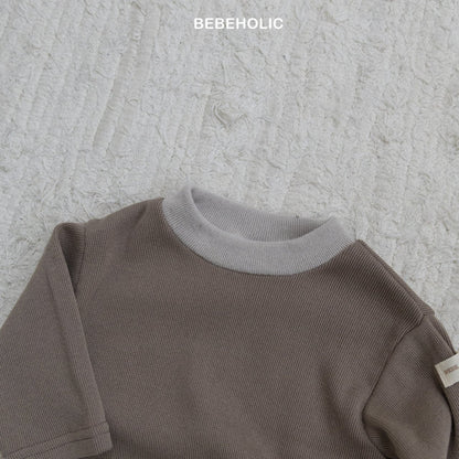 [PRE-ORDER] Rookie Layered Turtleneck T-Shirts