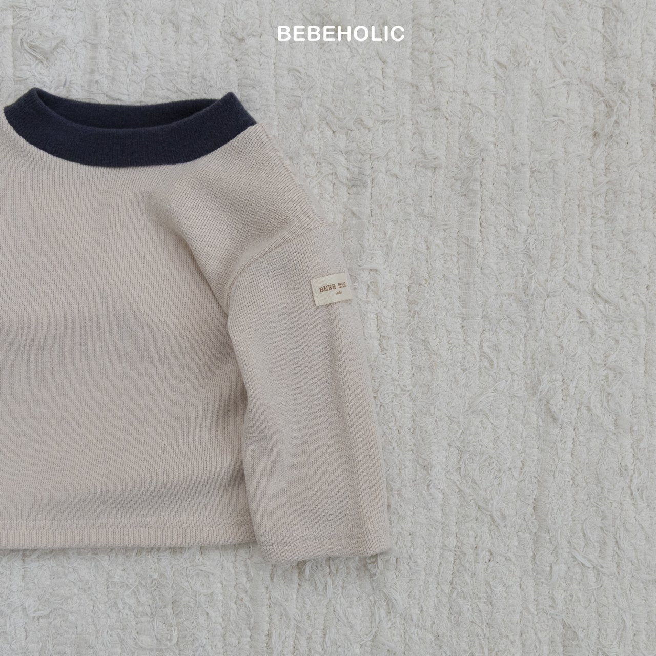 [PRE-ORDER] Rookie Layered Turtleneck T-Shirts