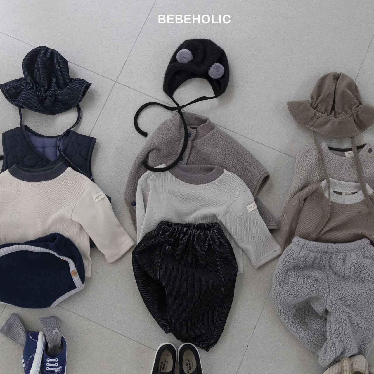 [PRE-ORDER] Rookie Layered Turtleneck T-Shirts