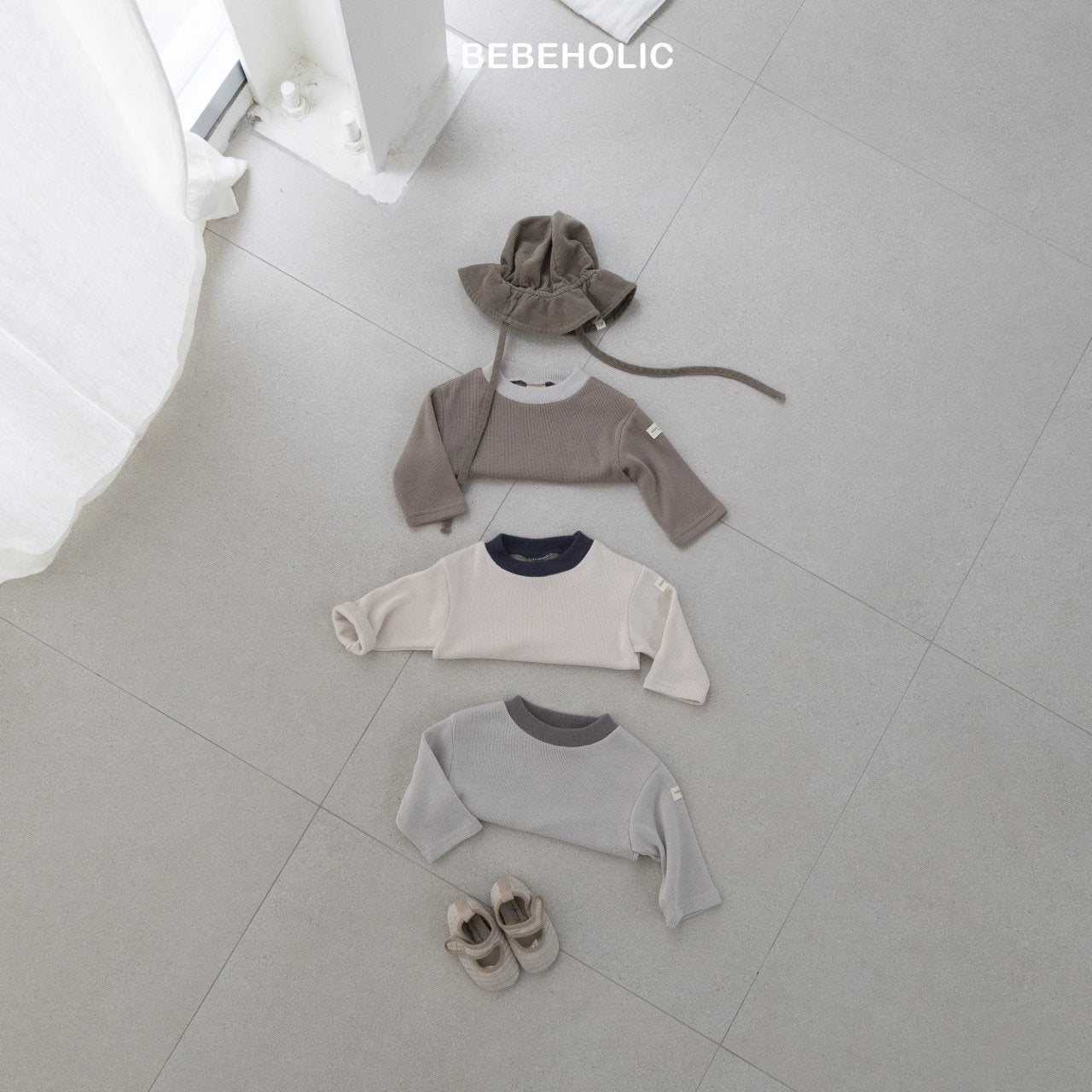 [PRE-ORDER] Rookie Layered Turtleneck T-Shirts