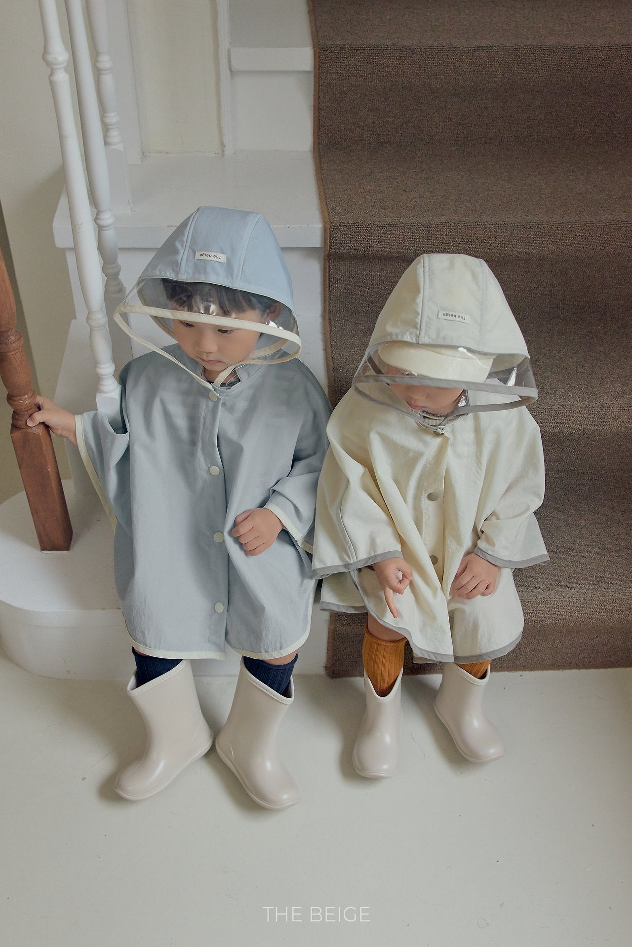 [PRE-ORDER] Poncho Raincoat