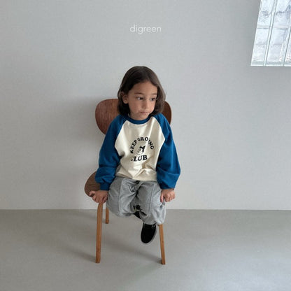 [PRE-ORDER] Growing Sweatshirts