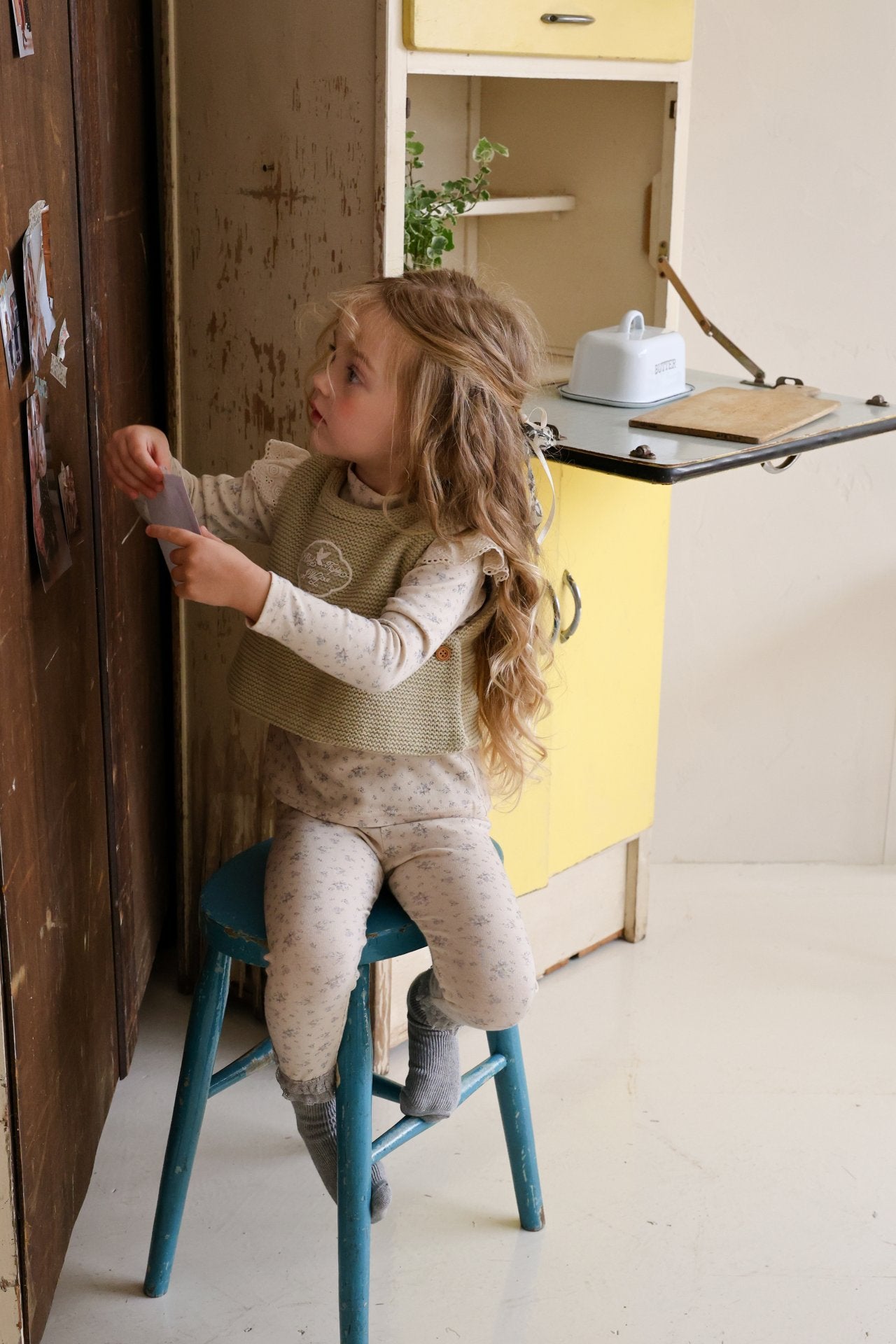 [PRE-ORDER] Madeleine T-Shirts