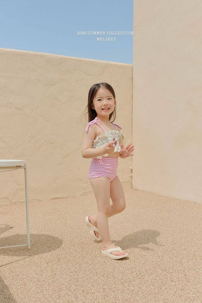 [PRE-ORDER] Lily Check Swim Set