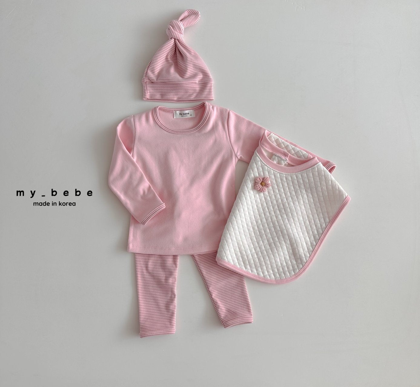 [PRE-ORDER] Quilted Big Bib