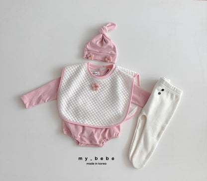 [PRE-ORDER] Quilted Big Bib