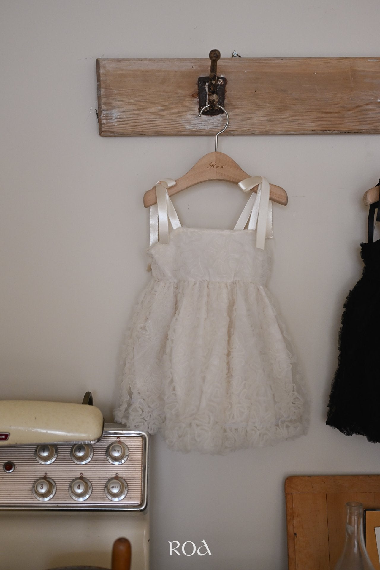 [PRE-ORDER] Bella Dress