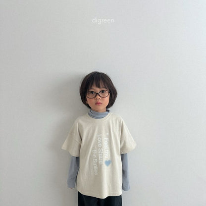 [PRE-ORDER] Love Share T-Shirts