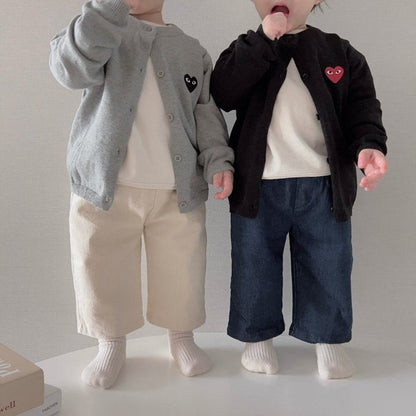 [PRE-ORDER] Heart Cardigan (Mom Couple)