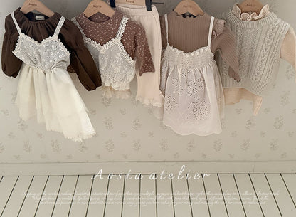 [PRE-ORDER] Lace Tulip Layered Dress
