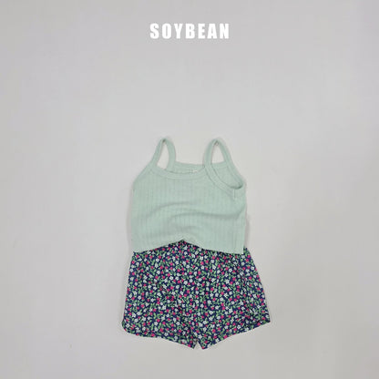 [PRE-ORDER] Strawberry Floral Top Bottom Set