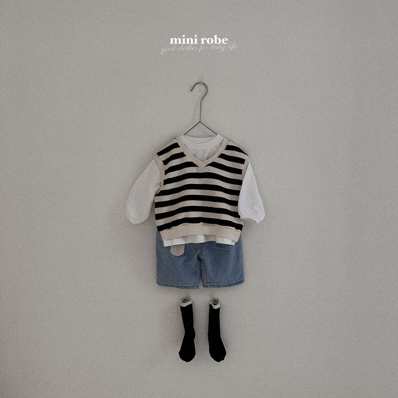 Pin-Tuck Denim Pants [Light Denim/XL(3-4yr)]