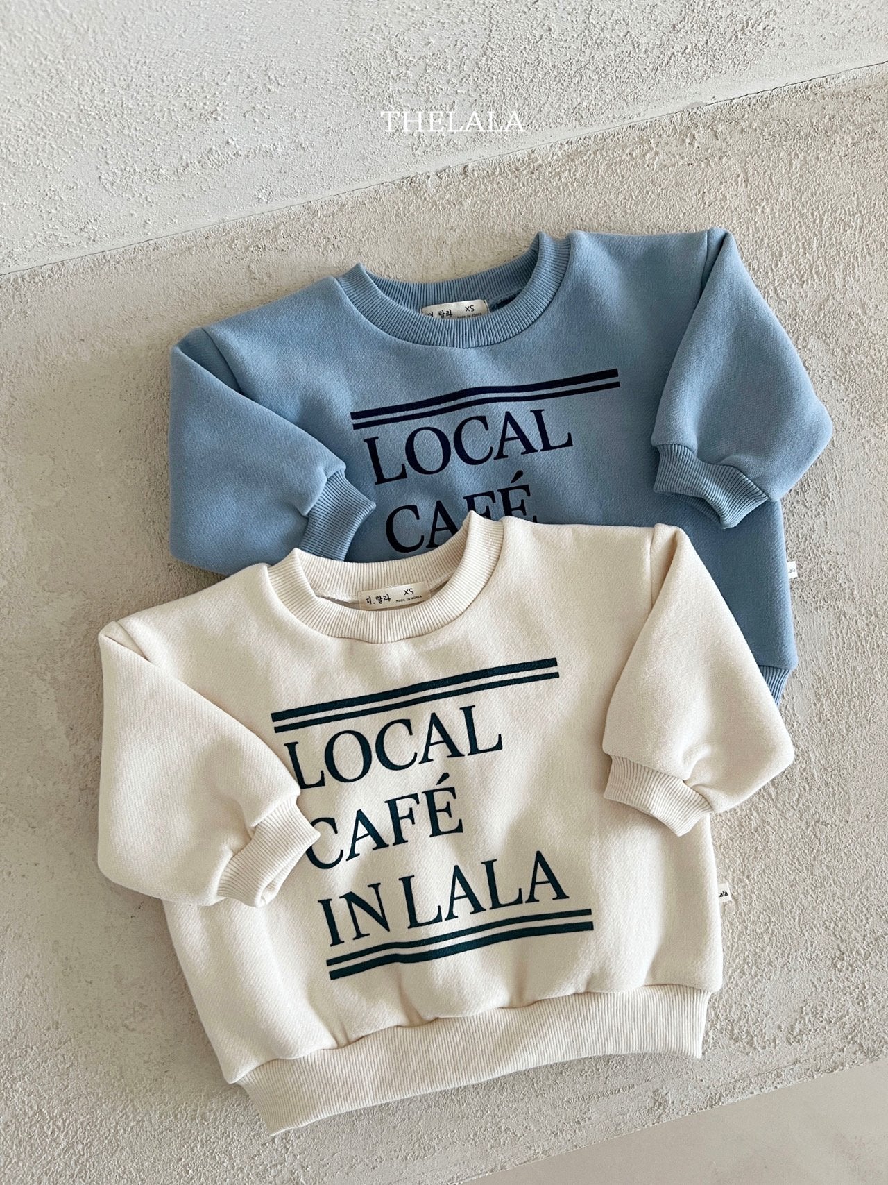 [PRE-ORDER] Cafe Sweatshirts (Mom Couple)