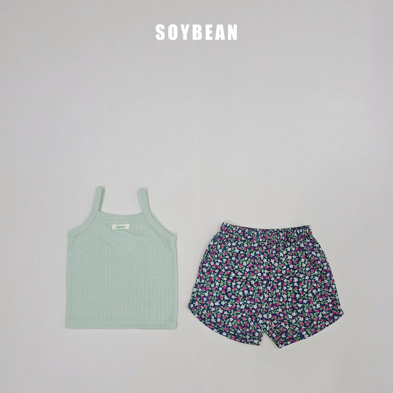 [PRE-ORDER] Strawberry Floral Top Bottom Set