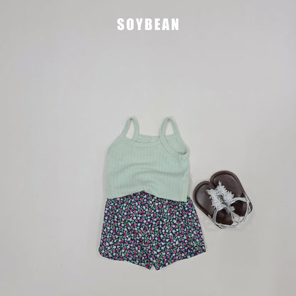 [PRE-ORDER] Strawberry Floral Top Bottom Set