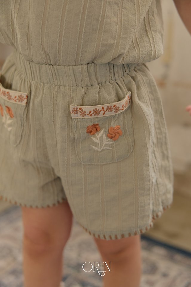 [PRE-ORDER] Florent Embroidery Top Bottom Set