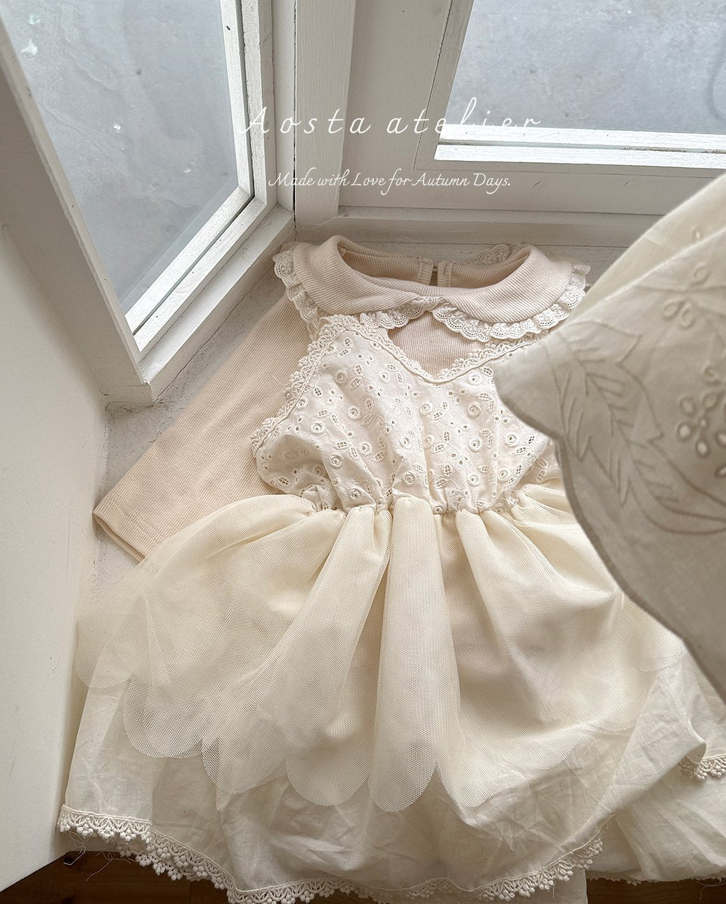 [PRE-ORDER] Lace Tulip Layered Dress
