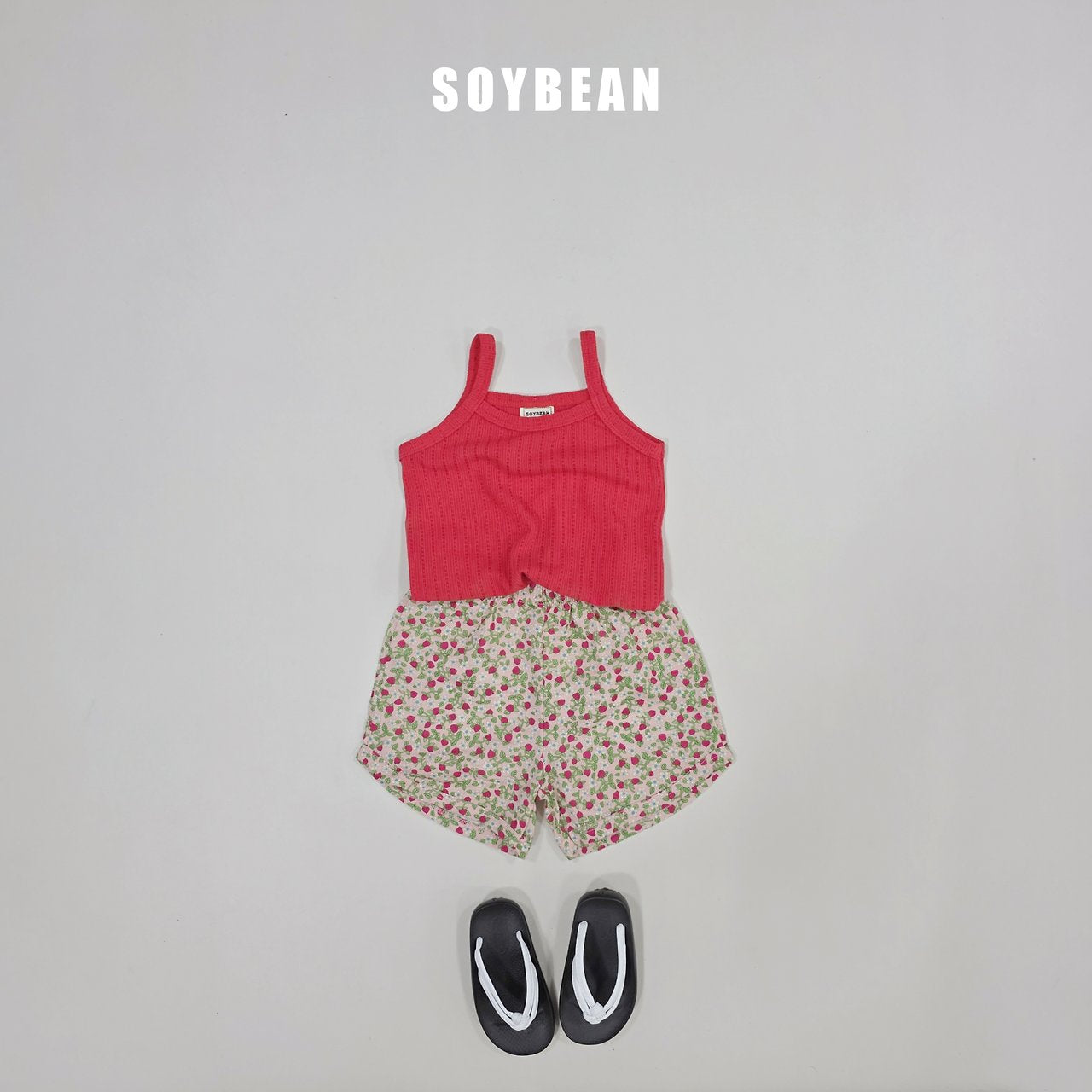 [PRE-ORDER] Strawberry Floral Top Bottom Set