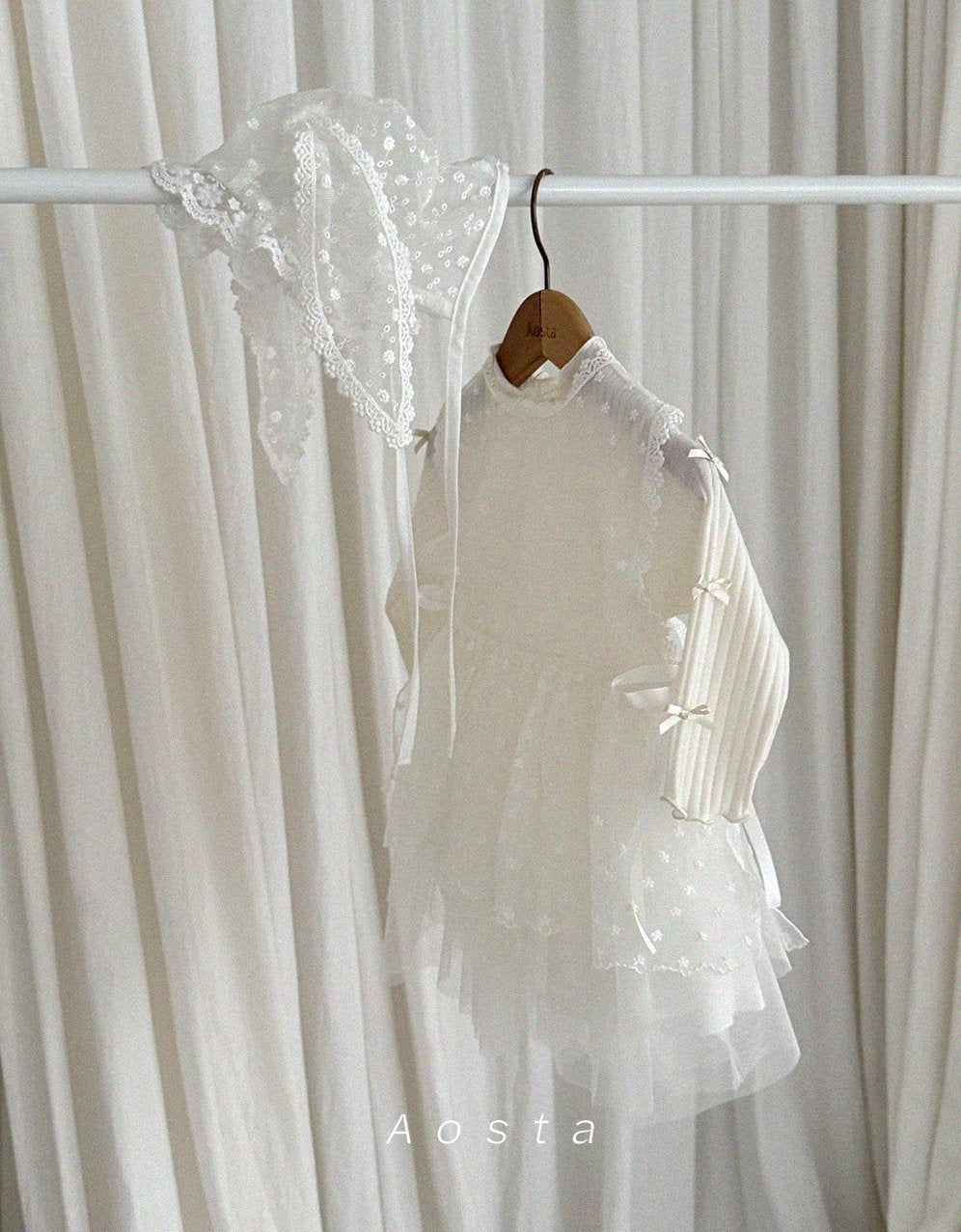 [PRE-ORDER] Lace Vest