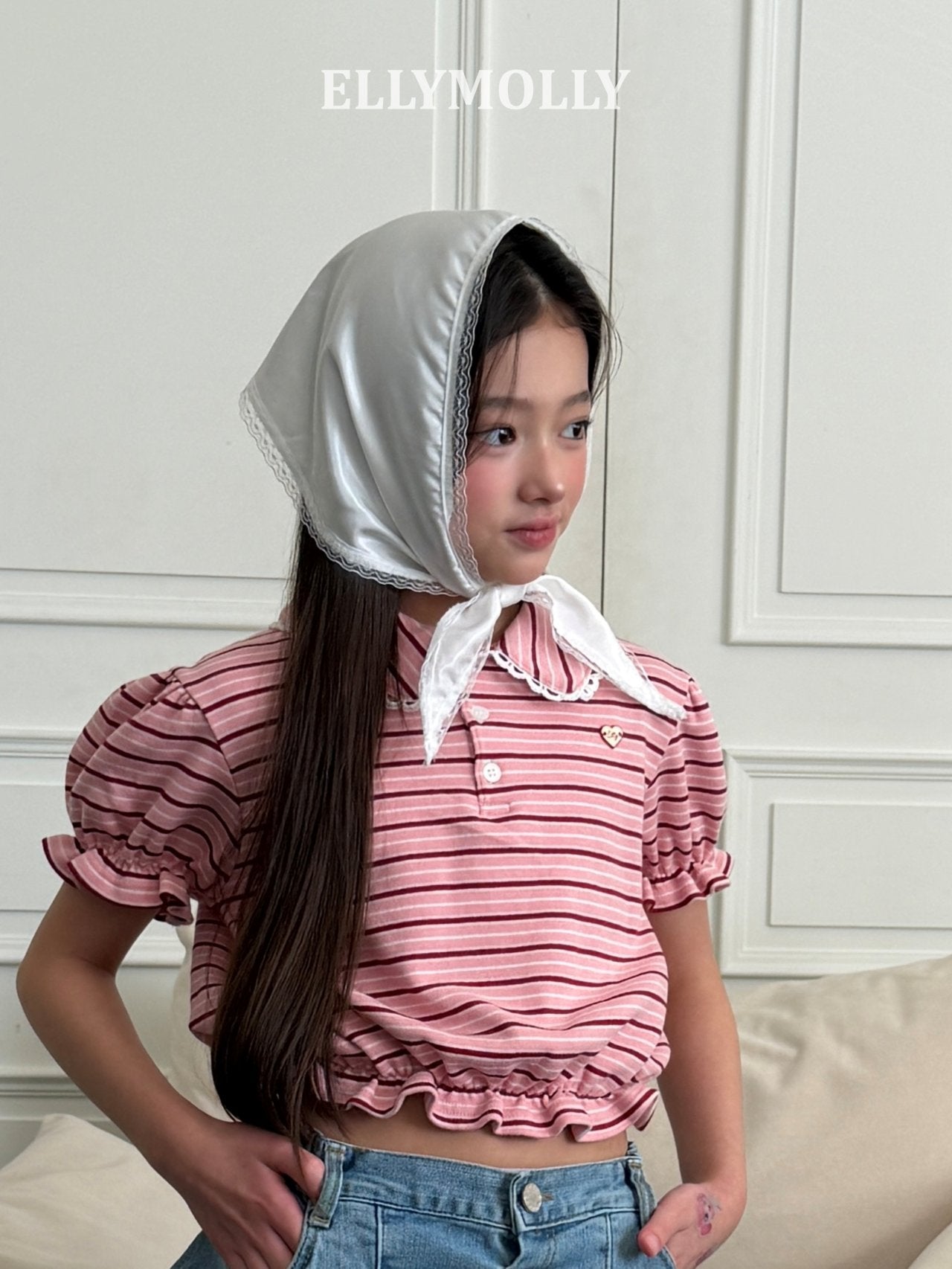 [PRE-ORDER] Curling Collar Frill T-Shirts