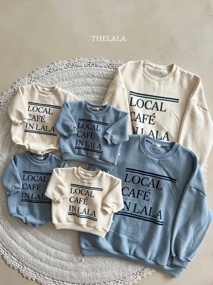 [PRE-ORDER] Cafe Sweatshirts (Mom Couple)