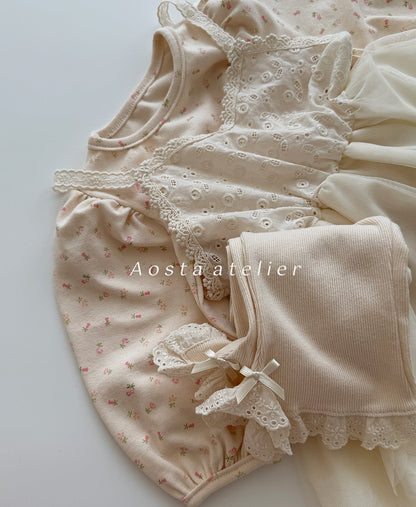 [PRE-ORDER] Lace Tulip Layered Dress