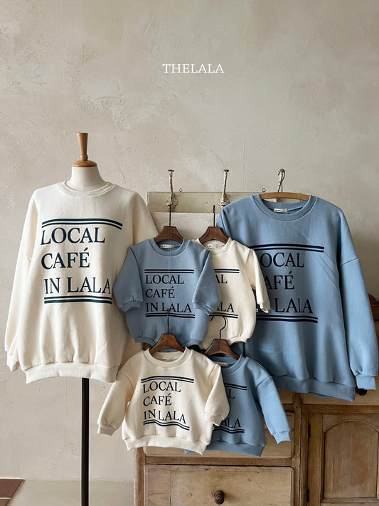 [PRE-ORDER] Cafe Sweatshirts (Mom Couple)